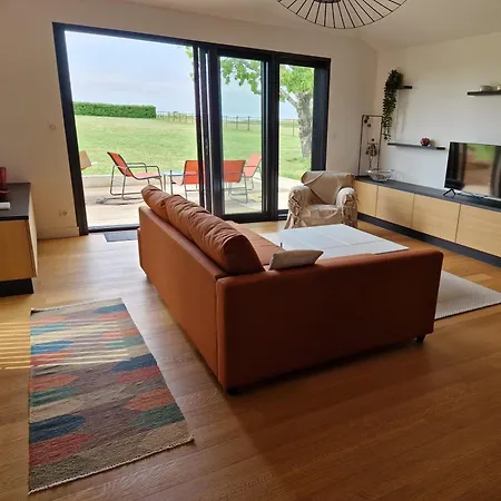 La Petite Maison De L'estuaire Nyaraló Floirac (Charente-Maritime)